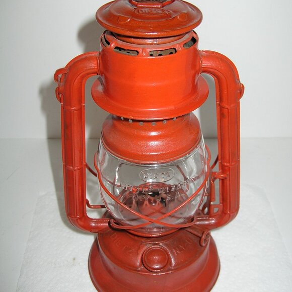 Antique DIETZ LITTLE WIZARD OIL LANTERN w/Dietz Glass USA 11.5" Tall NICE!!! B - Picture 2 of 8